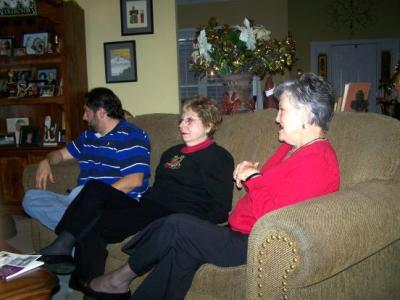 Thom, Carol, and Gail (December 25, 2007)