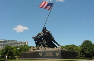 The Iwo Jima Monument (April 2007)